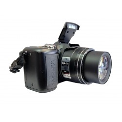 Nikon CoolPix L100 (10MPx)